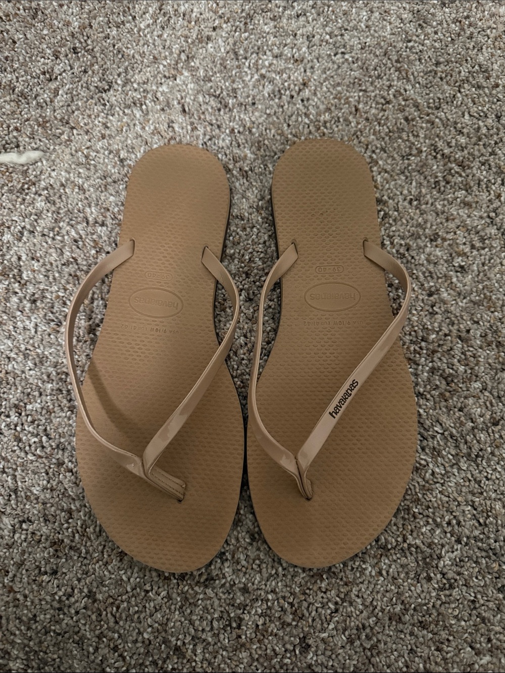 Havaianas Slim Flip Flops in Beige, Size 39-40/9-10 (women)